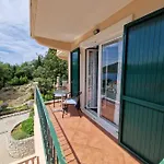 Villa Lukic Slano