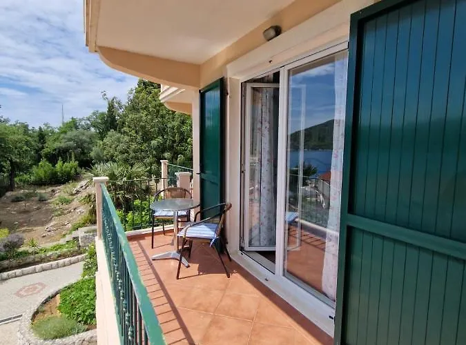 别墅 Lukic 斯拉诺